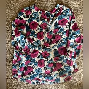 NYDJ Pintuck Blouse in Fuchsia and Blue Floral Print - Size XL